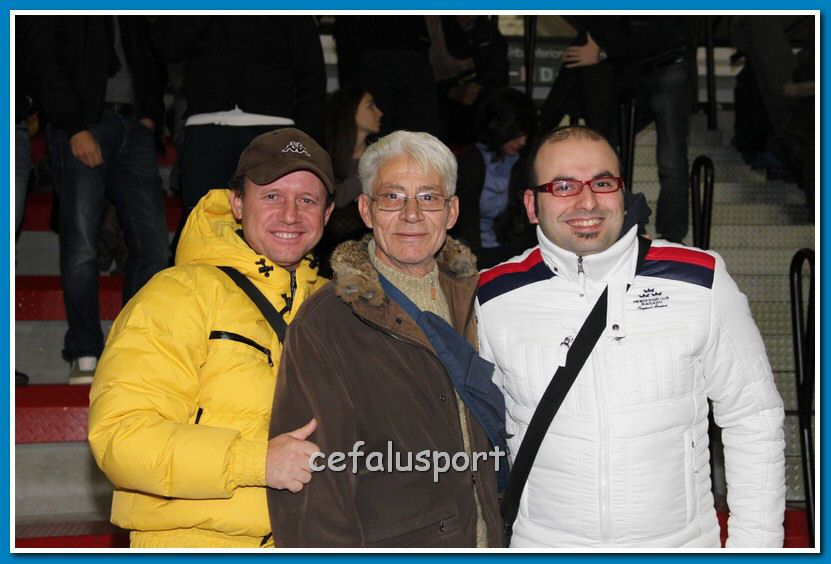 121223 Aquila 025_tn.jpg